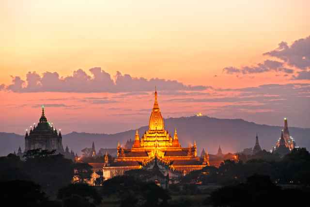 Το Ωροσκόπιο των βουδιστών μοναχών του Μιανμάρ (Βιρμανία)