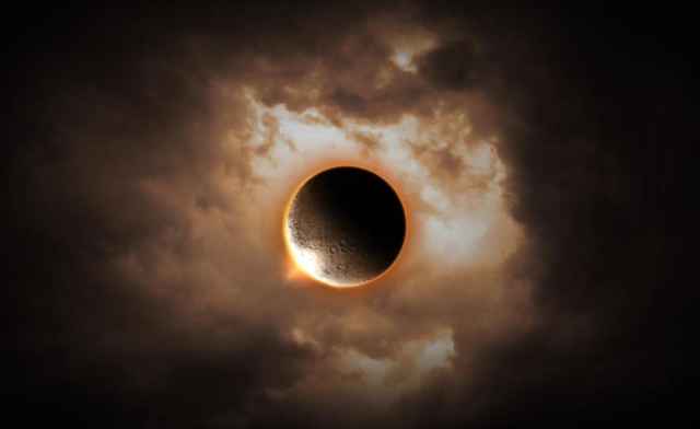 Έκλειψη Ηλίου στον Ταύρο στις 30 Απριλίου 2022. Προβλέψεις για τα ζώδια.