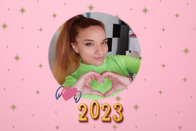 Τί θα φέρει το 2023 στα συναισθηματικά μου; Pick a card με Χαρτομαντεία, από την Αξιοθέα.