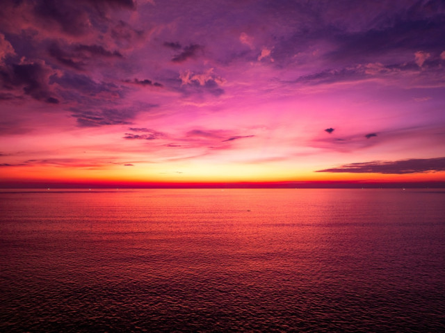 Ο Ήλιος σε σύνοδο με το Χείρωνα στις 12 Απριλίου 2025: Τι να προσέξετε; Από την Μελίνα Φώφη.