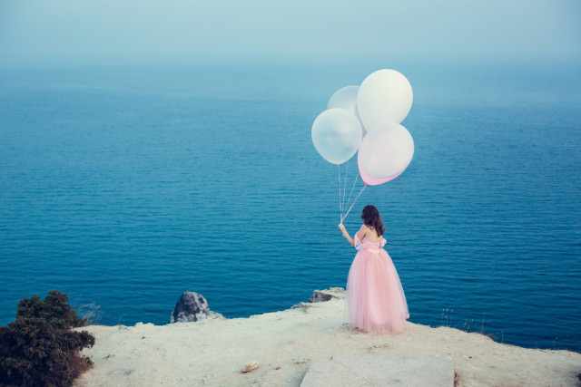 Τα άστρα την Δευτέρα 17 Απριλίου, με τις όψεις Ήλιου και Αφροδίτης.