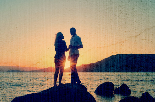 Τα άστρα την Πέμπτη 6 Απριλίου, με τον Άρη σε τρίγωνο με Πλούτωνα.